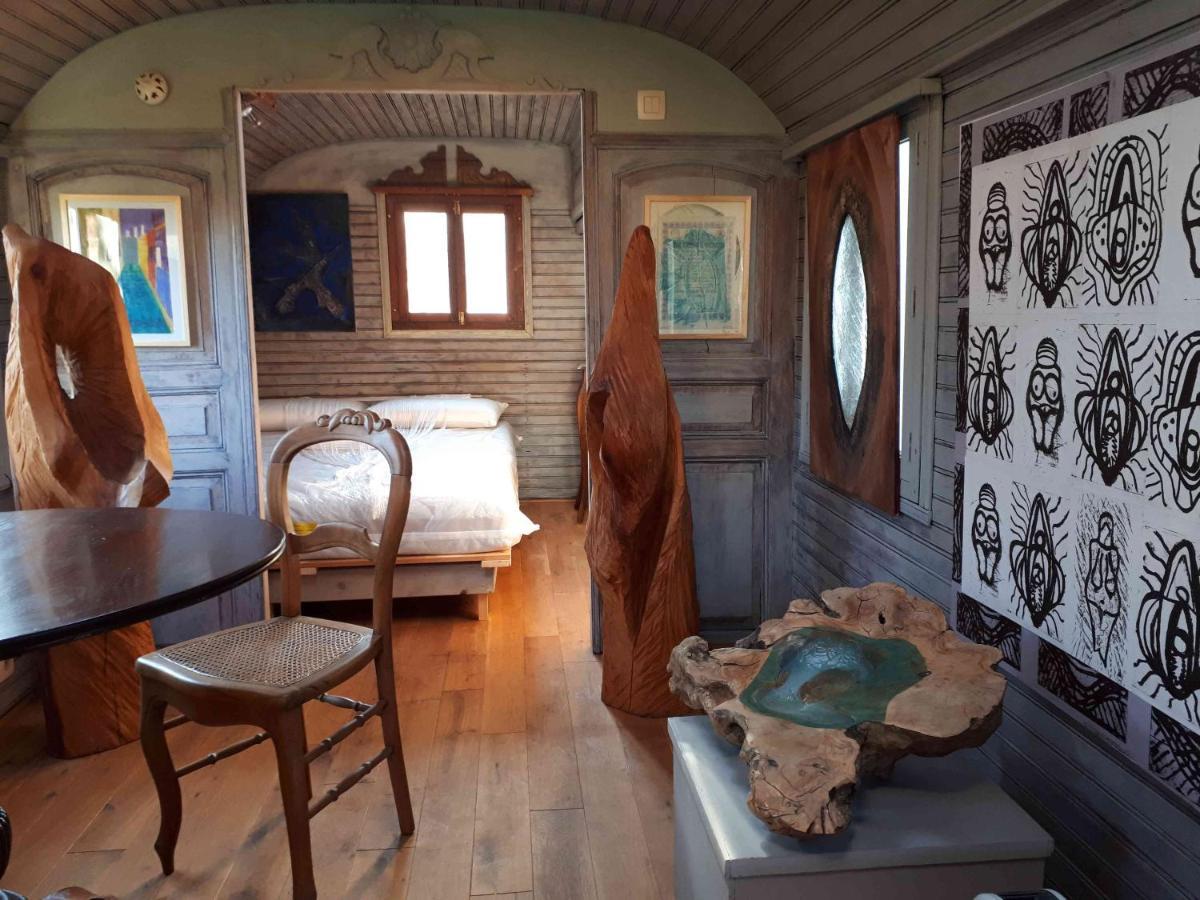 Le Fond De La Biche Bed & Breakfast Goutroux Ngoại thất bức ảnh